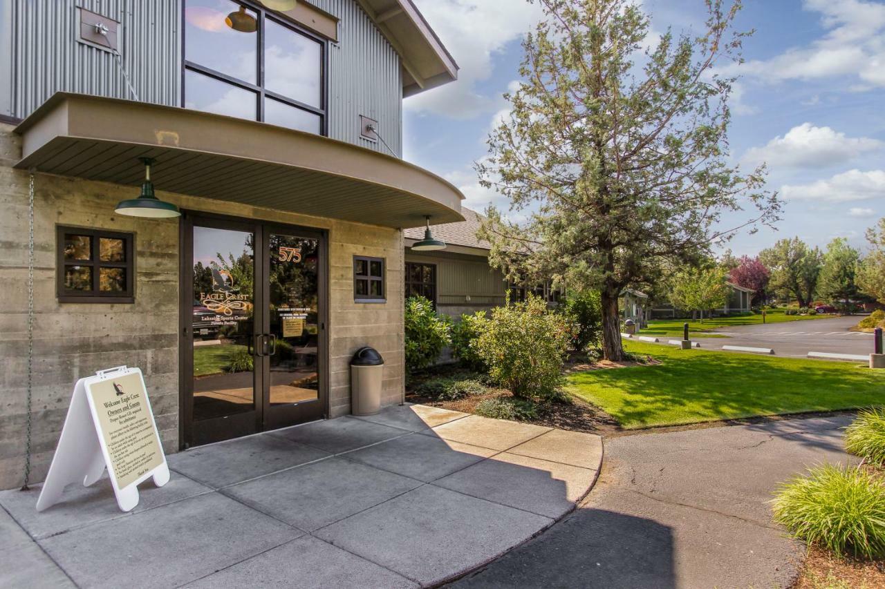 Village Loop View Redmond Exterior photo